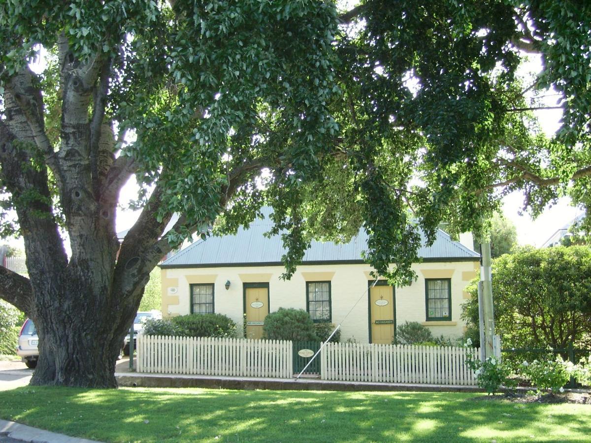 Bridge Cottages Sargeants & Armoury Cottages 1823 - History & Charm Richmond Exterior photo